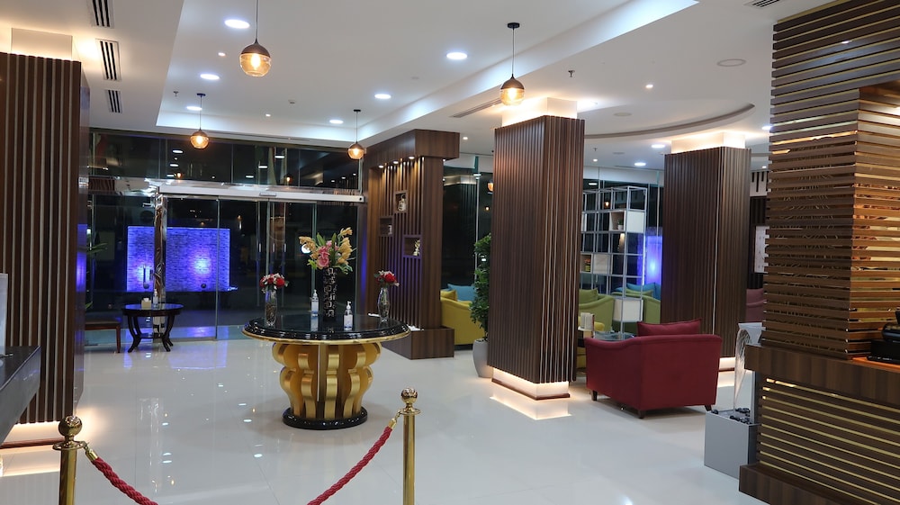 فندق اللوتس(Lotus Hotel) 8/47