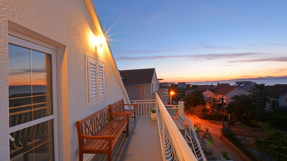 ROOMS SUNCE ISLAND RESIDENCE 3/50