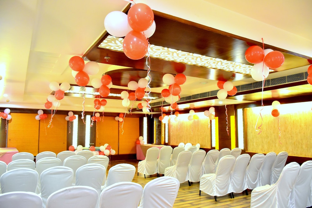 City Inn Varanasi 58/68