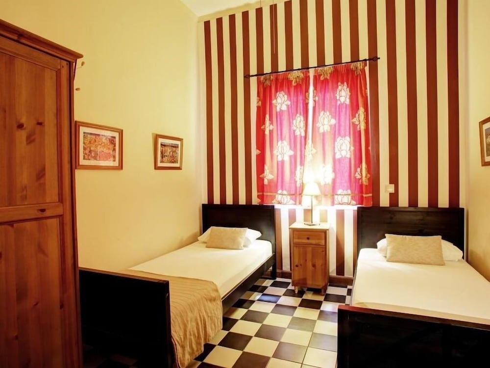 Malaga Lodge Guesthouse 21/51