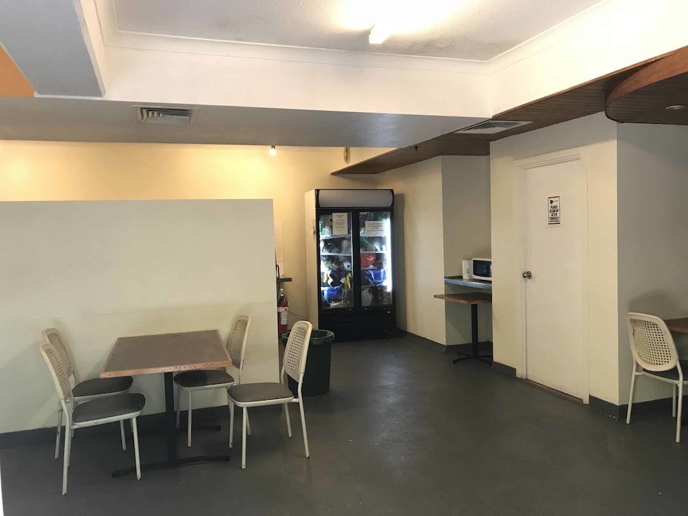 Lake Central Cairns 47/60