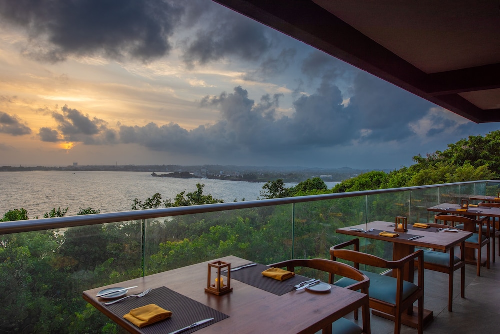 Agnus Luxury Villa - Unawatuna 51/68