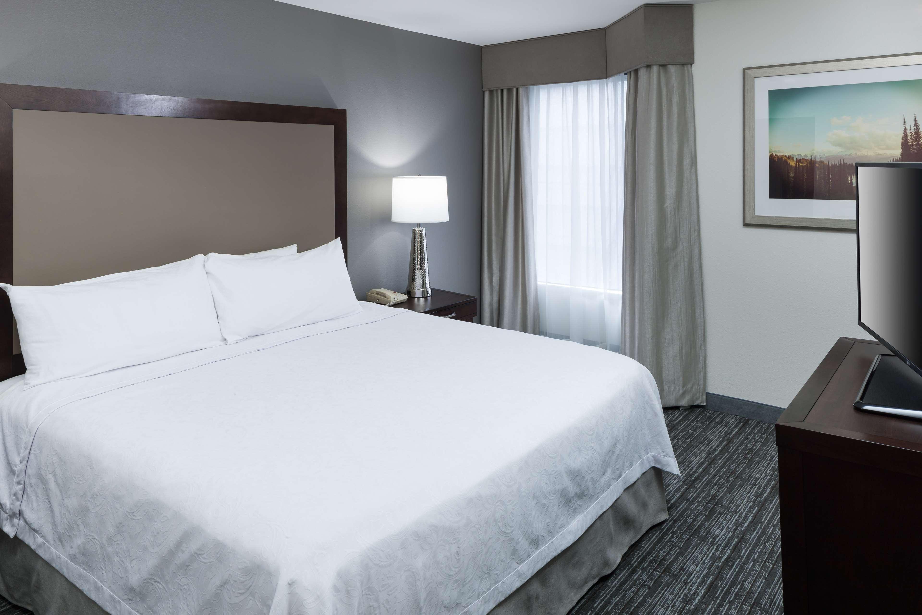 2 Bedrooms, Suite, 2 Double Beds, King Bed, 2 Bathrooms