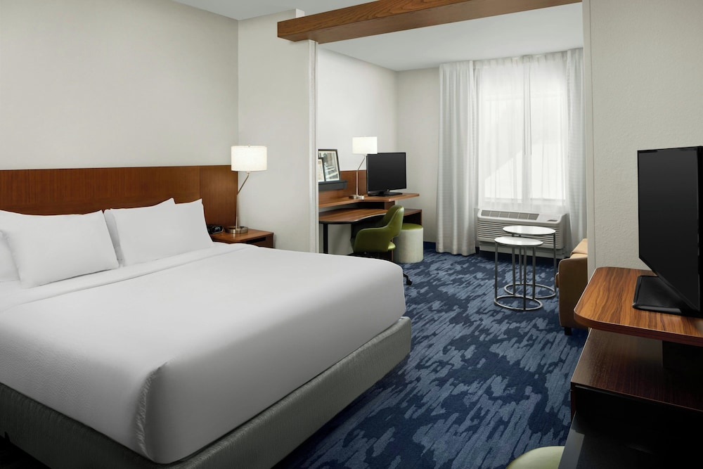 1 Bedroom, Executive, Suite, King Bed, Sofa