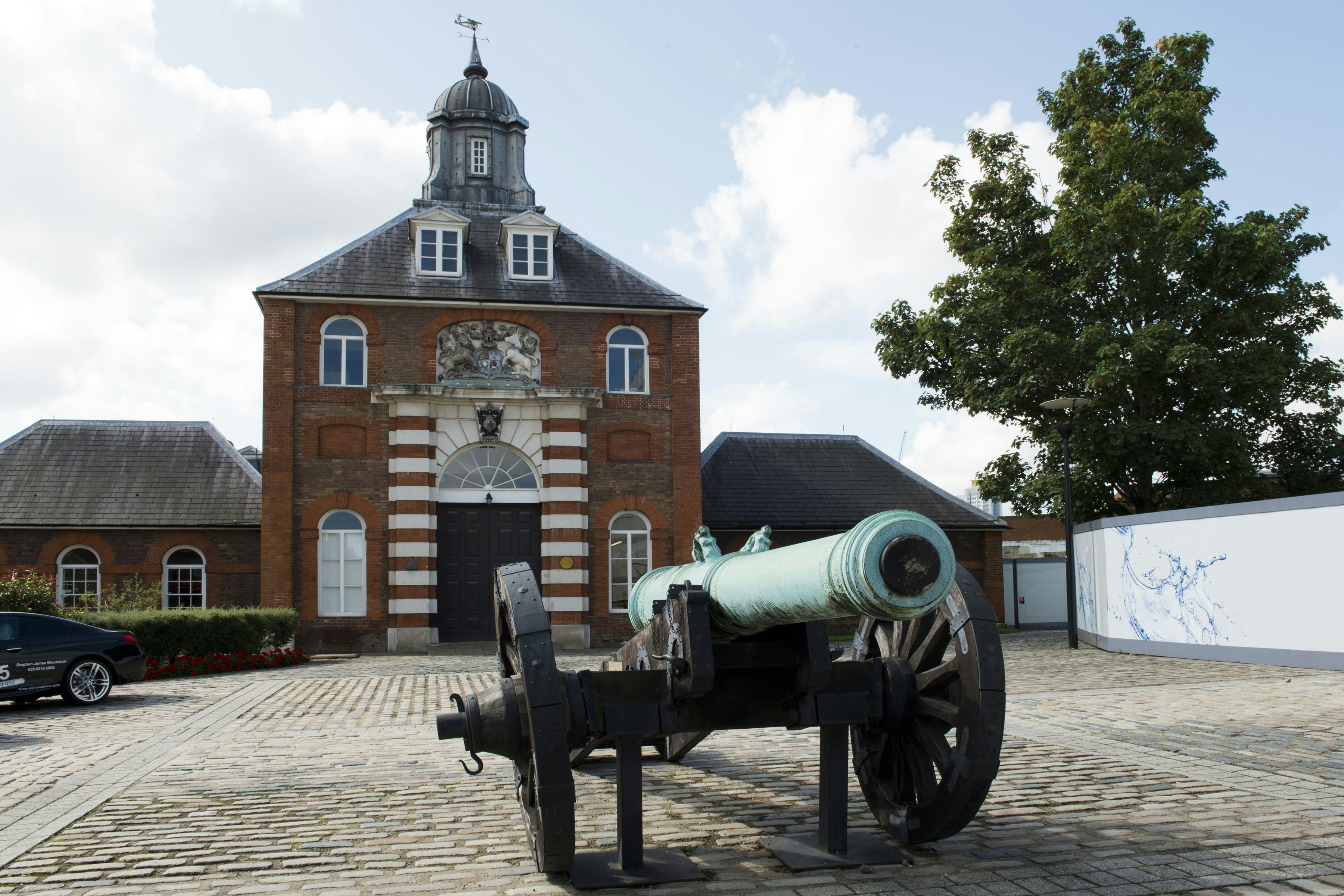 Premier Inn London Woolwich Royal Arsenal 35/38