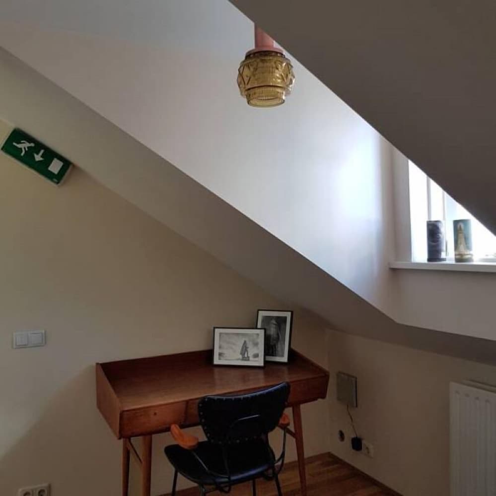 Grettir Guesthouse 37/48