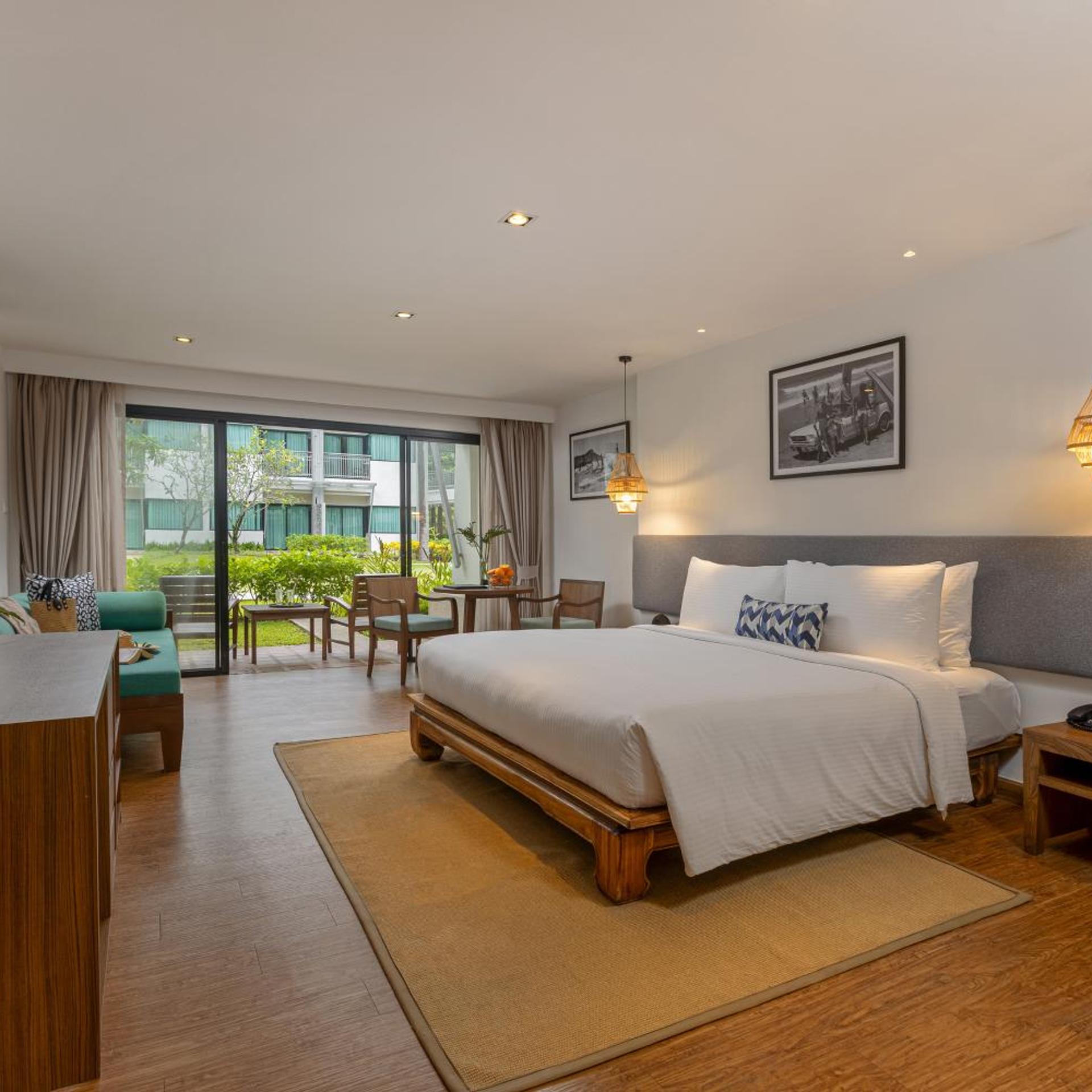 Connecting, Garden, Premier, Family, Terrace