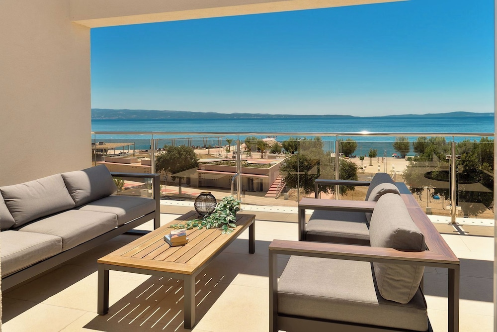 PENTHOUSE, SEA VIEW, TERRACE