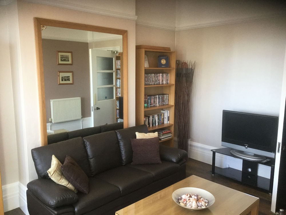 Beaumont House 28/50