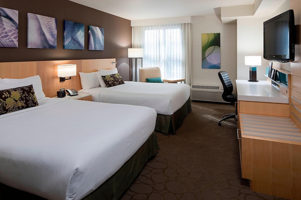 Delta Grand Okanagan Resort 12/62
