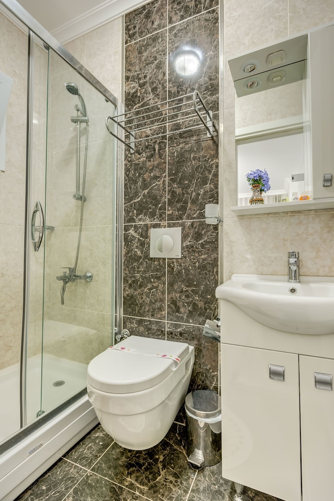 Nefes Hotel 32/34