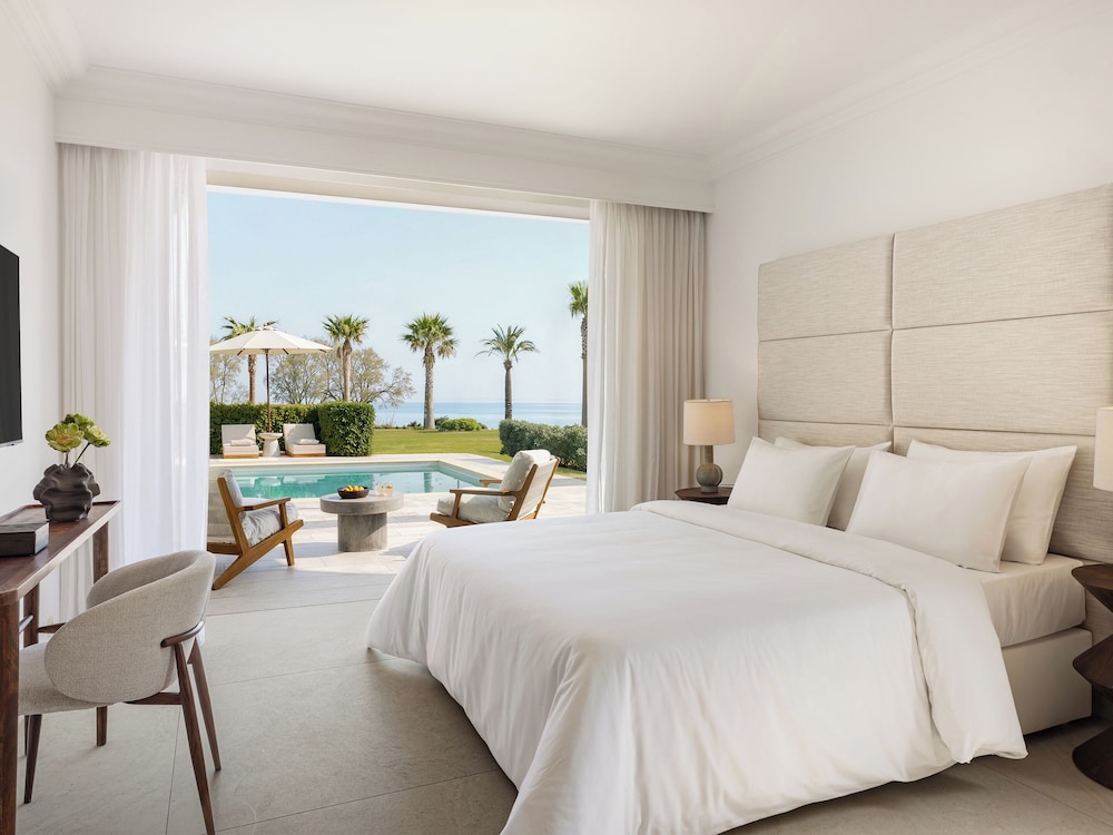 FAMILY SUITE, LUXURY, SEA VIEW, PRIVATE POOL