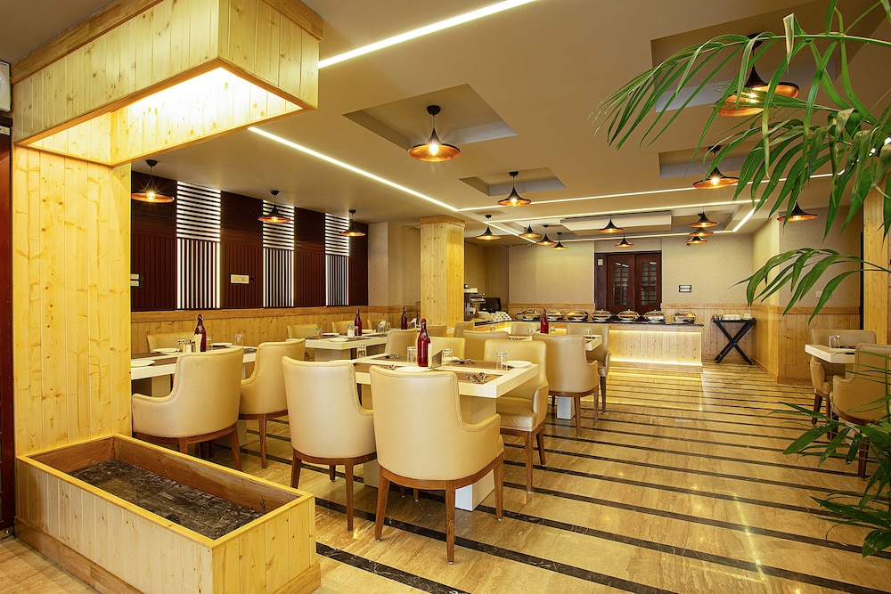 Hotel Lohmod 36/50