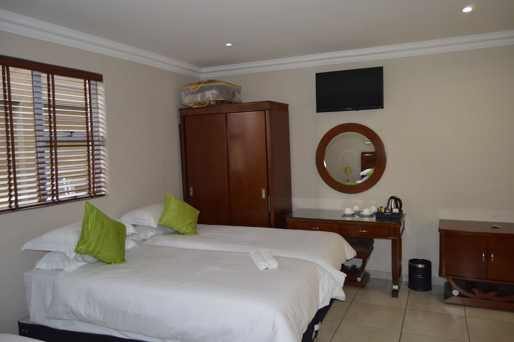 Lakeview Boutique Hotel Conference Centre 23/52