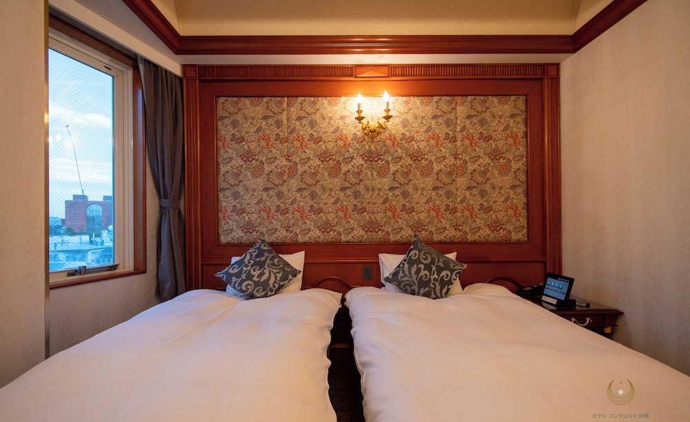 STANDARD, TWIN BEDS