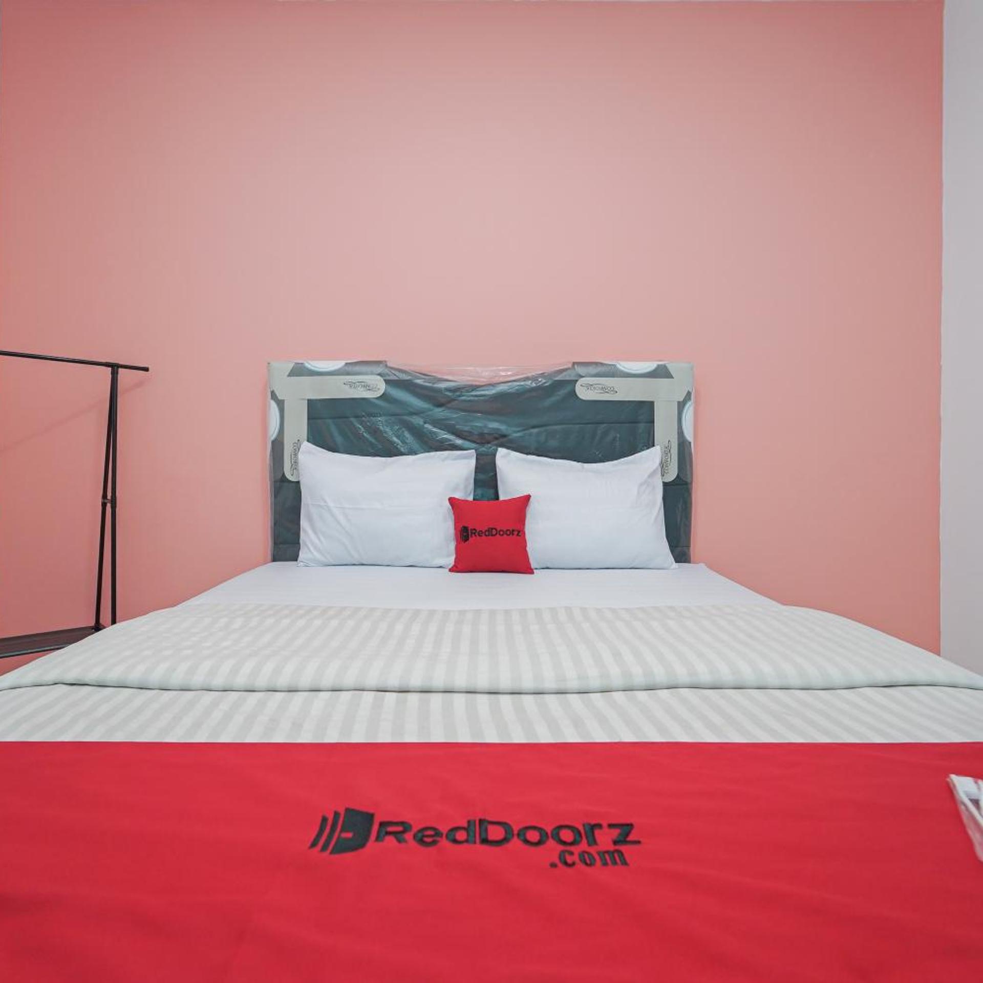 RedDoorz at MN One Residence 26/43
