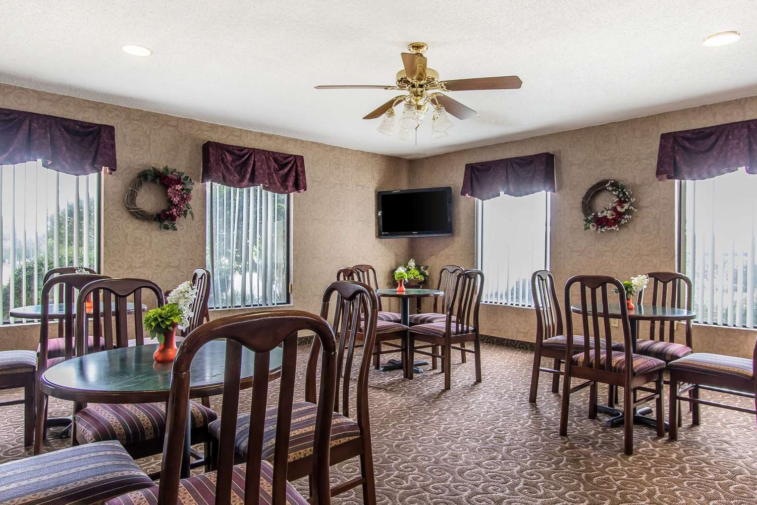 Quality Inn Andalusia, Al 8/14