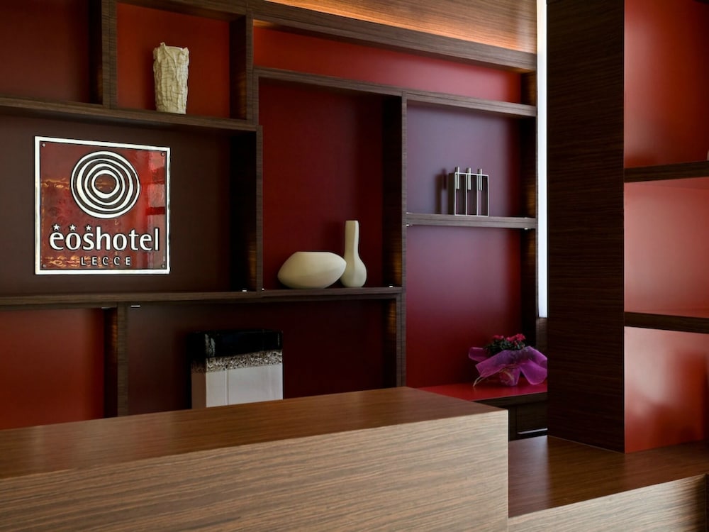 Eos Hotel 12/72