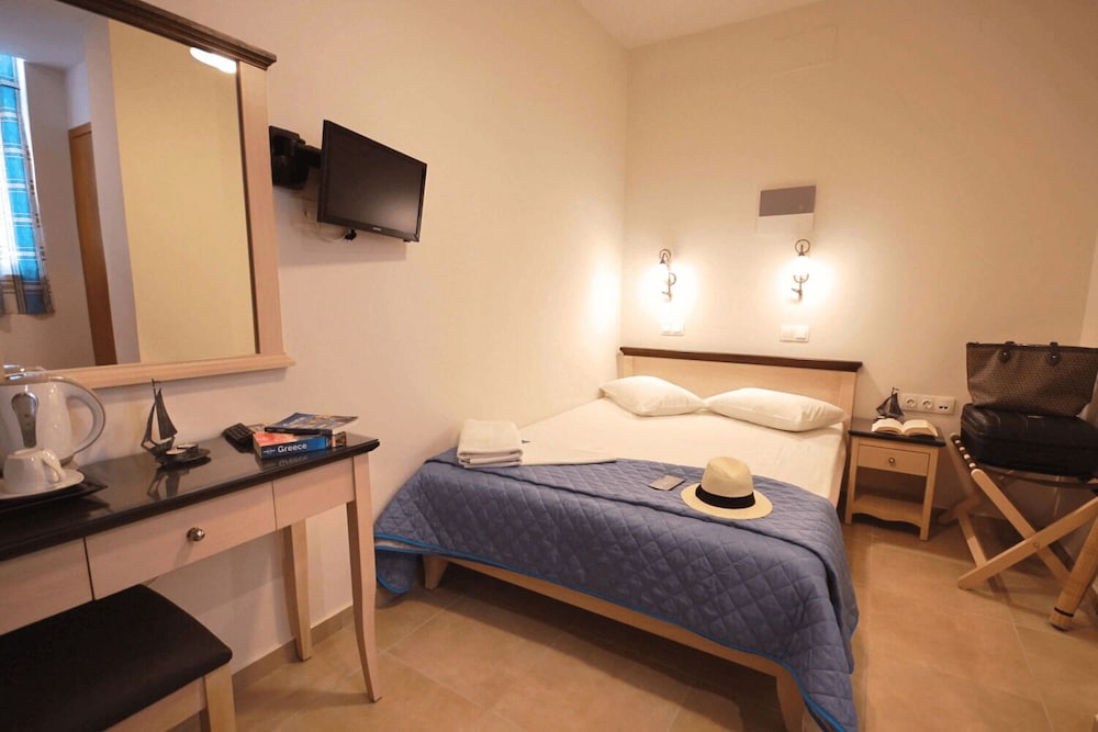 Mirabello Hotel 7/43