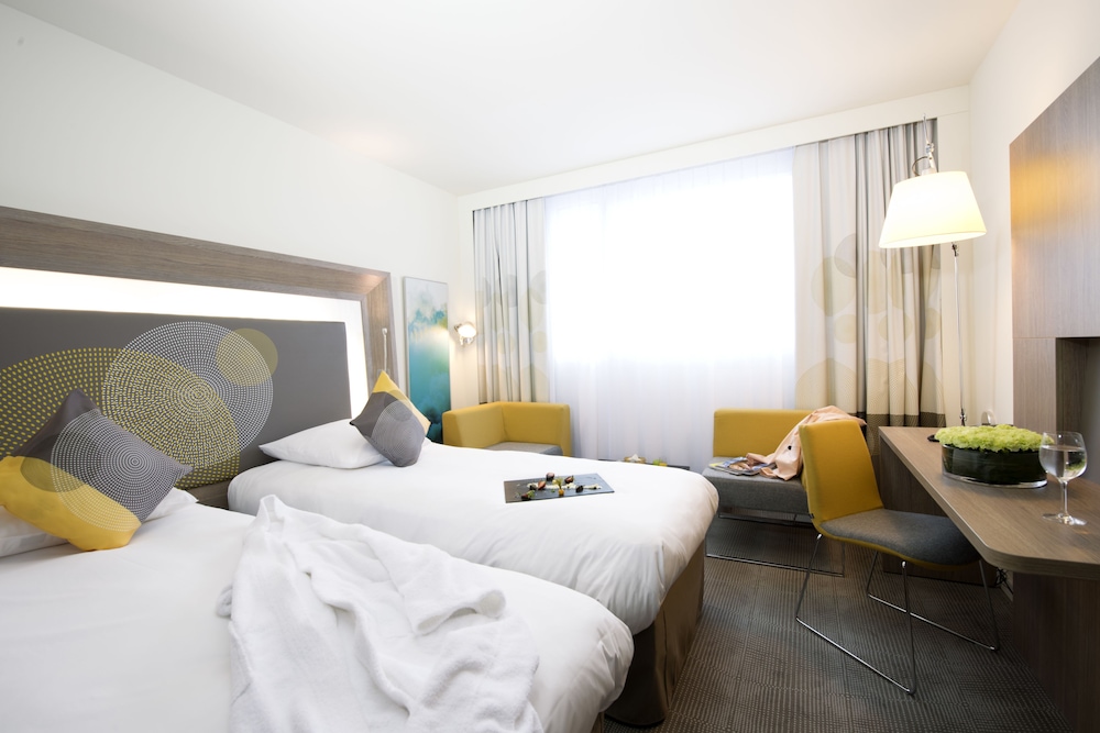 NOVOTEL LODZ CENTRUM 31/77