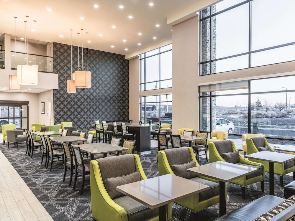 La Quinta Inn & Suites By Wyndham Walla Walla 35/45