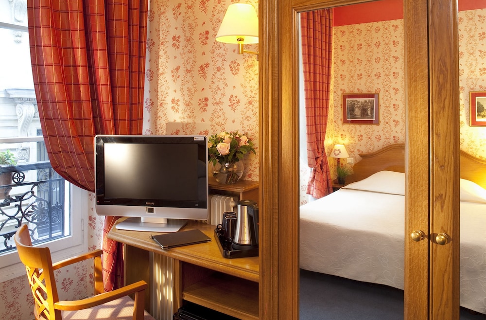 Hotel De Fleurie 40/50