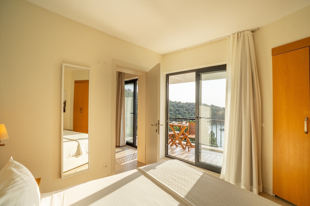 Med Inn Boutique Hotel 21/56