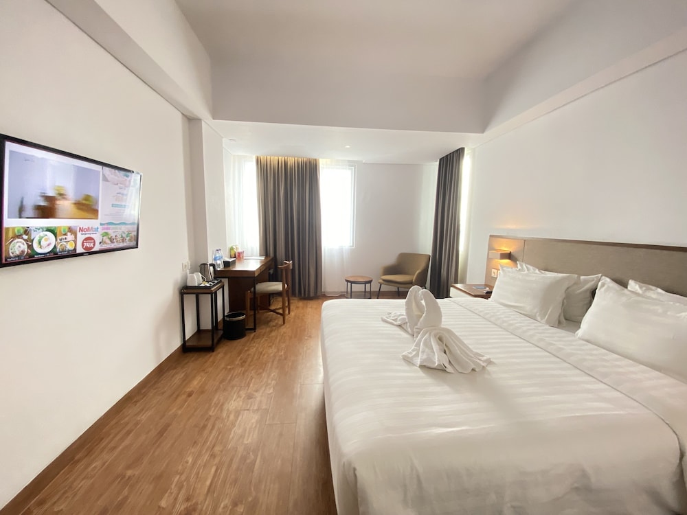 Grand Zuri Ketapang 13/58