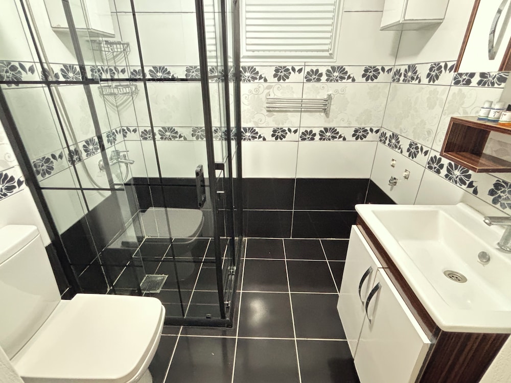 Ada Olympos Otel 52/56