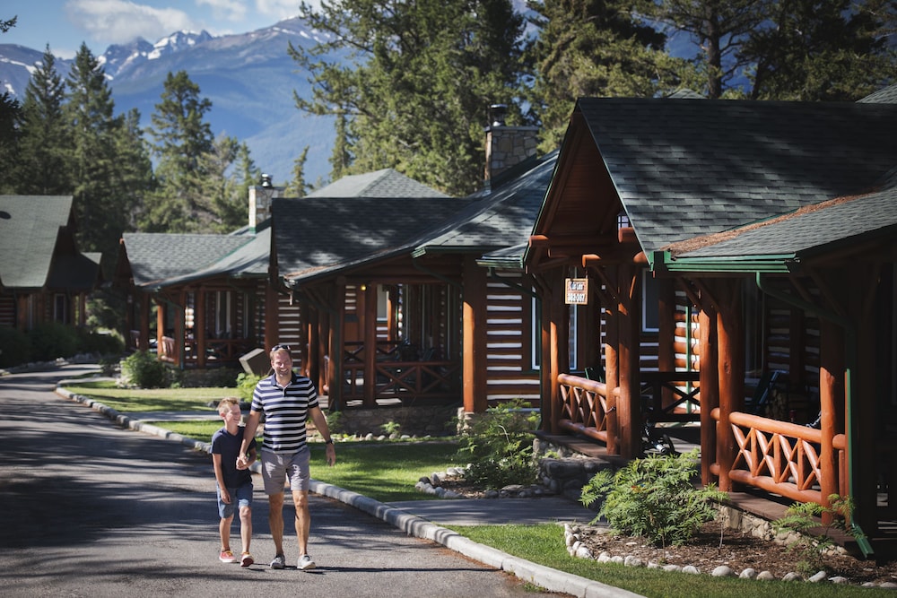Fairmont Jasper Park Lodge 70/79