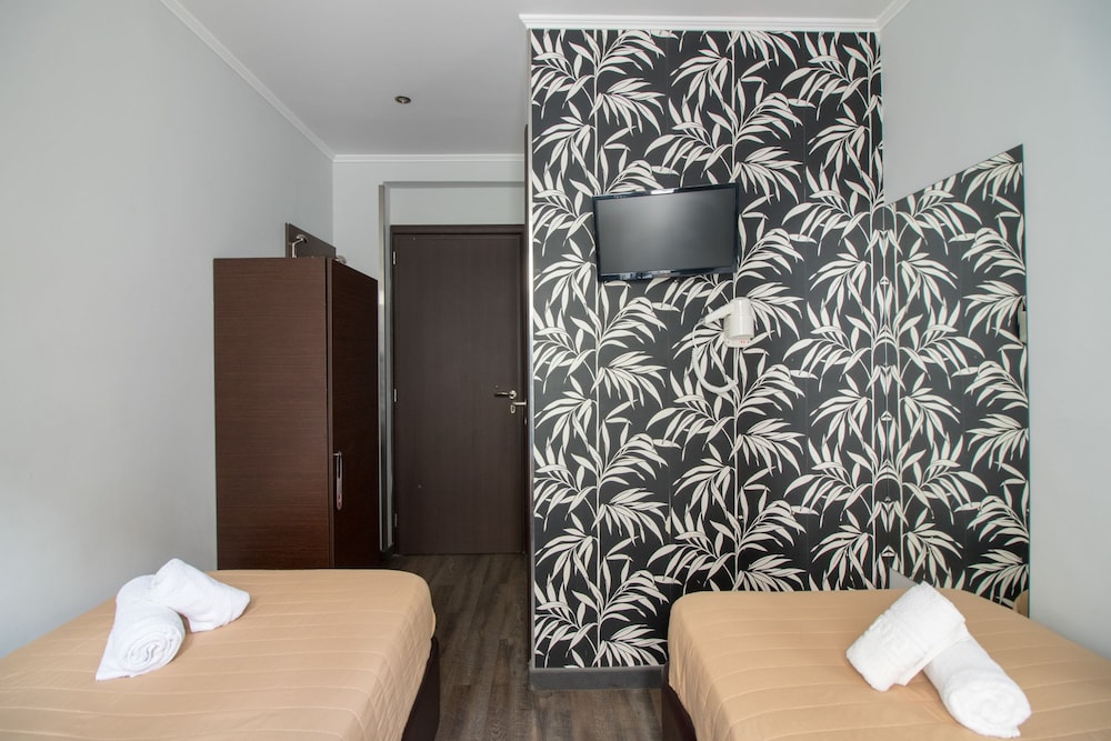 Cosmopolit Athens Hotel 34/42