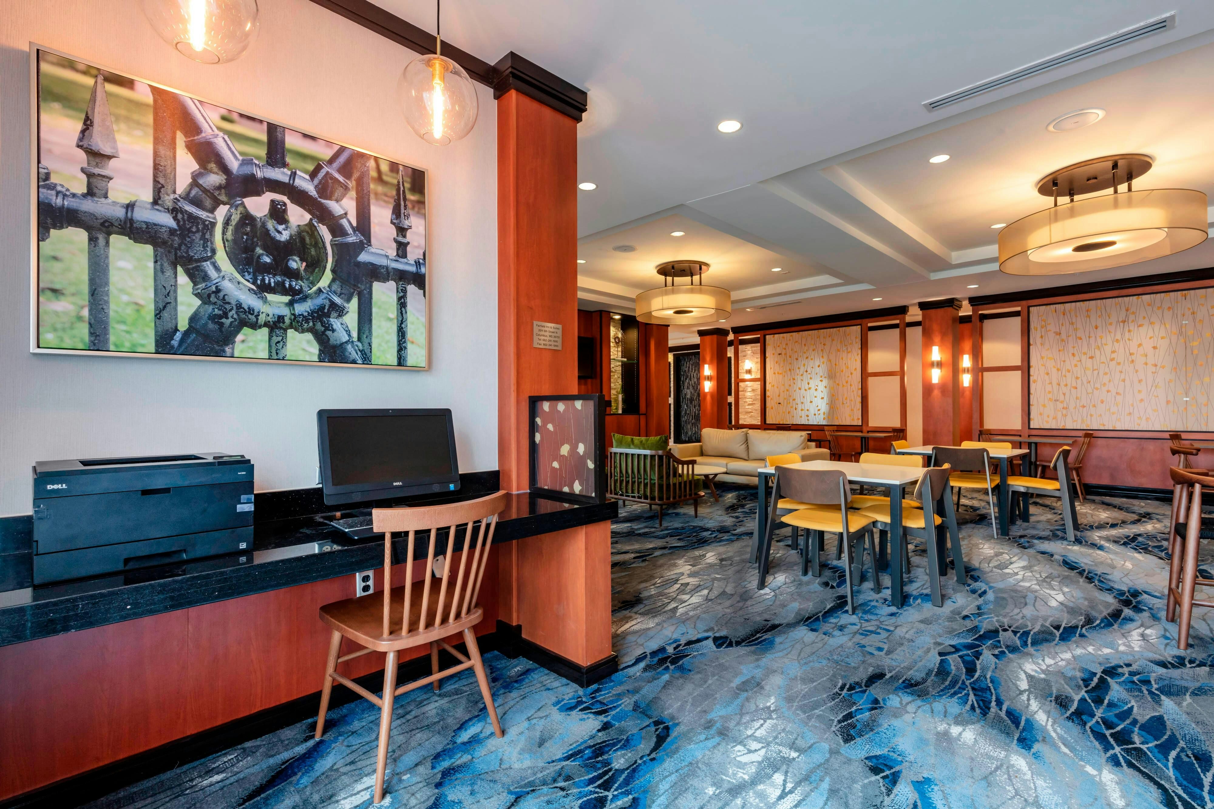 Fairfield Inn Suites Columbus 10/12
