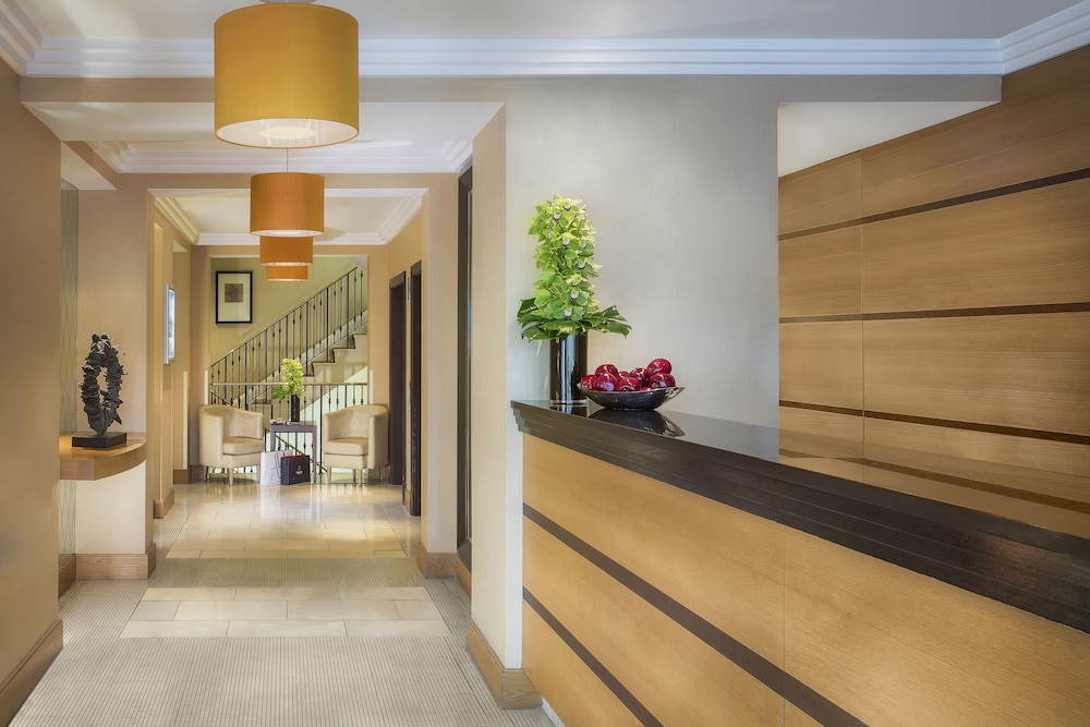 Lobby at The Lowndes London – A Jumeirah Partner Hotel, LONDON