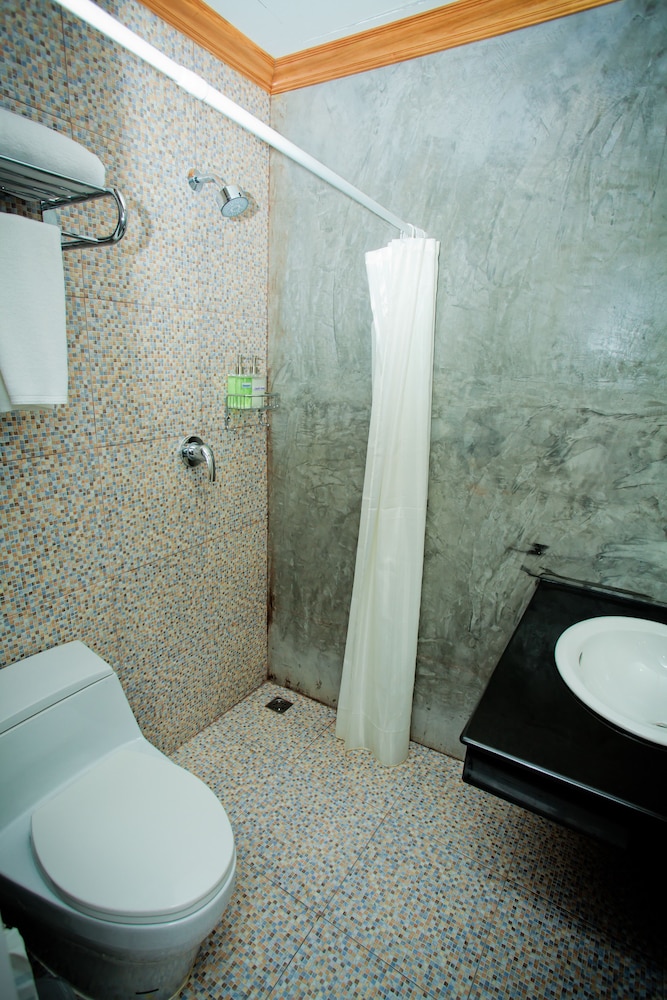 Chaphone Guesthouse 54/55