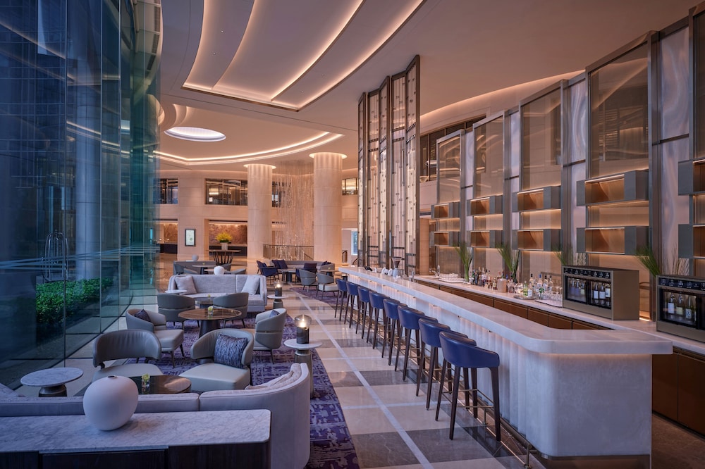 Grand Hyatt Beijing Hotel 61/71