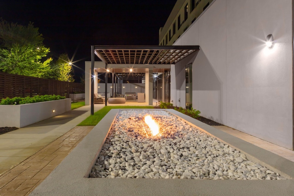 Courtyard by Marriott Memphis East/Galleria 23/26
