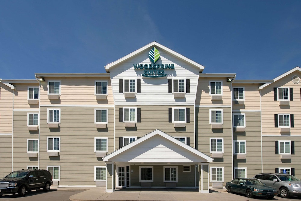 WoodSpring Suites Junction City 3/26