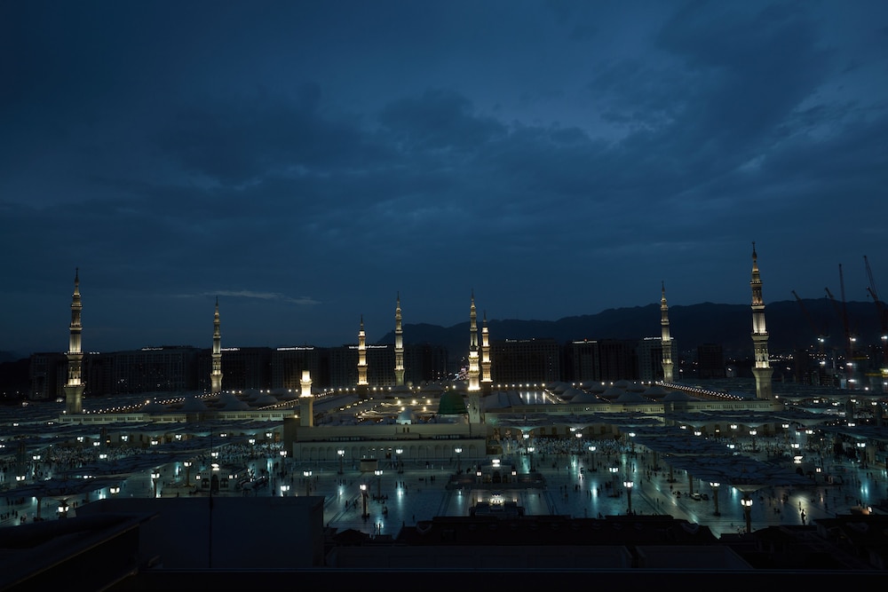 زمزم بولمان المدينة(PULLMAN ZAMZAM MADINA) 58/64
