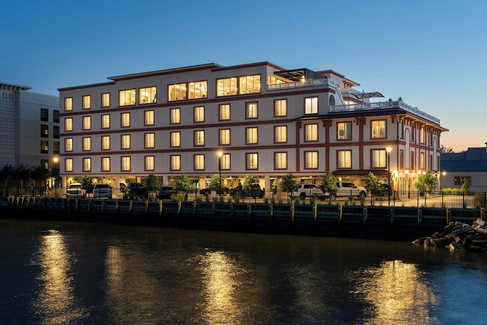 Hotel Amalga, St. Augustine, A Tribute Portfolio Hotel 2/43