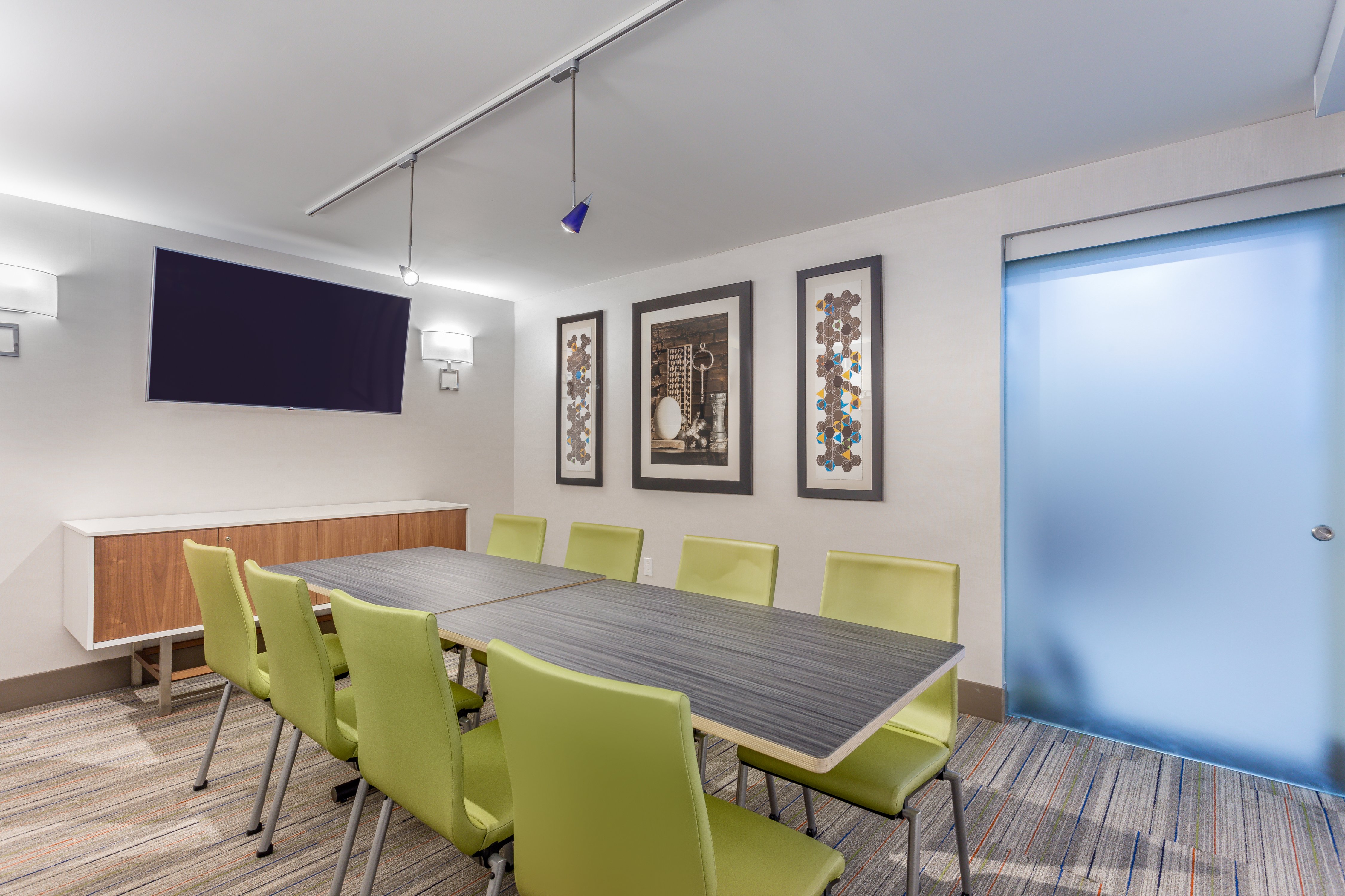 Holiday Inn Express Ramsey-Mahwah 7/12