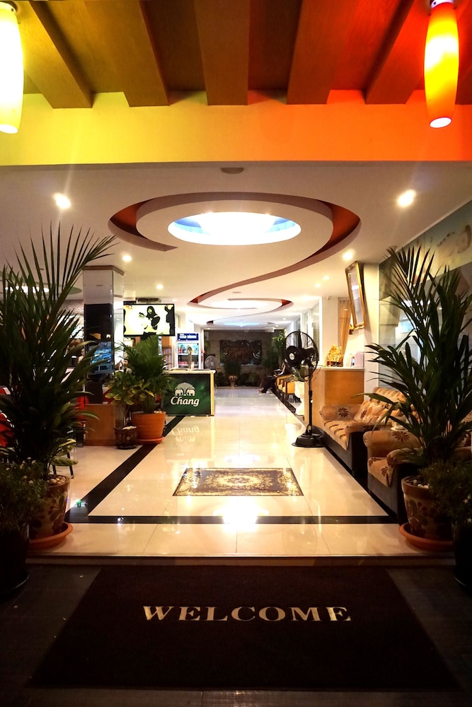 Aya Place 13/38