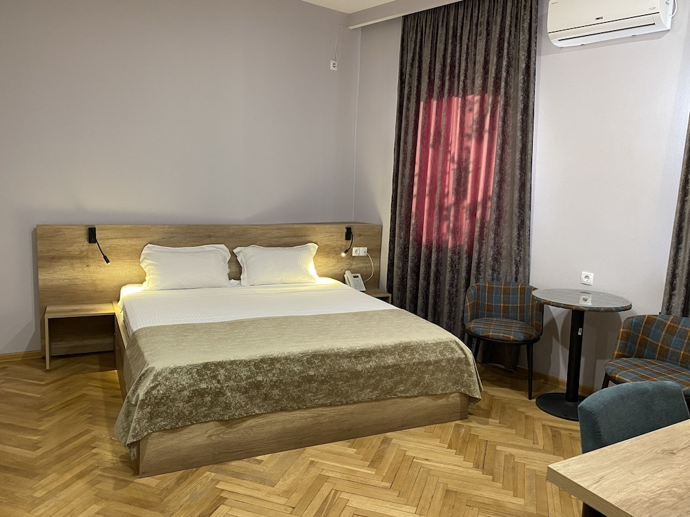 Hotel Banovani 23/61