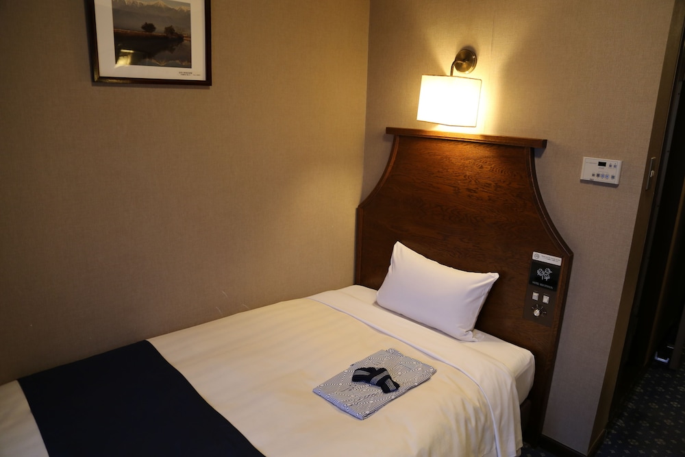 ROOM, SINGLE, SINGLE BED