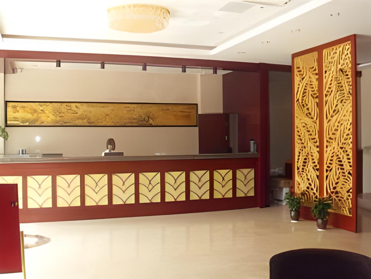 Greentree Inn Huangshan Railway Station Tiandu Business Htl 8/18