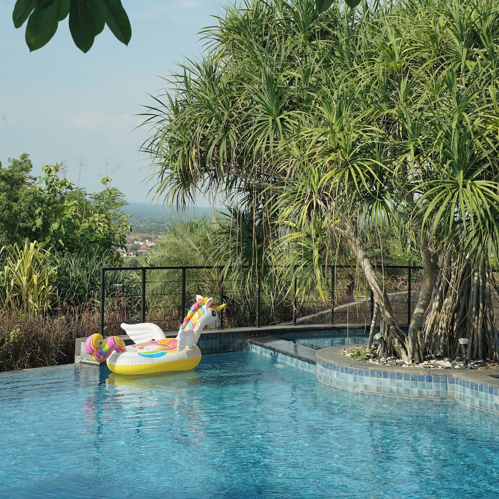 Abhayagiri - Sumberwatu Heritage Resort 28/55