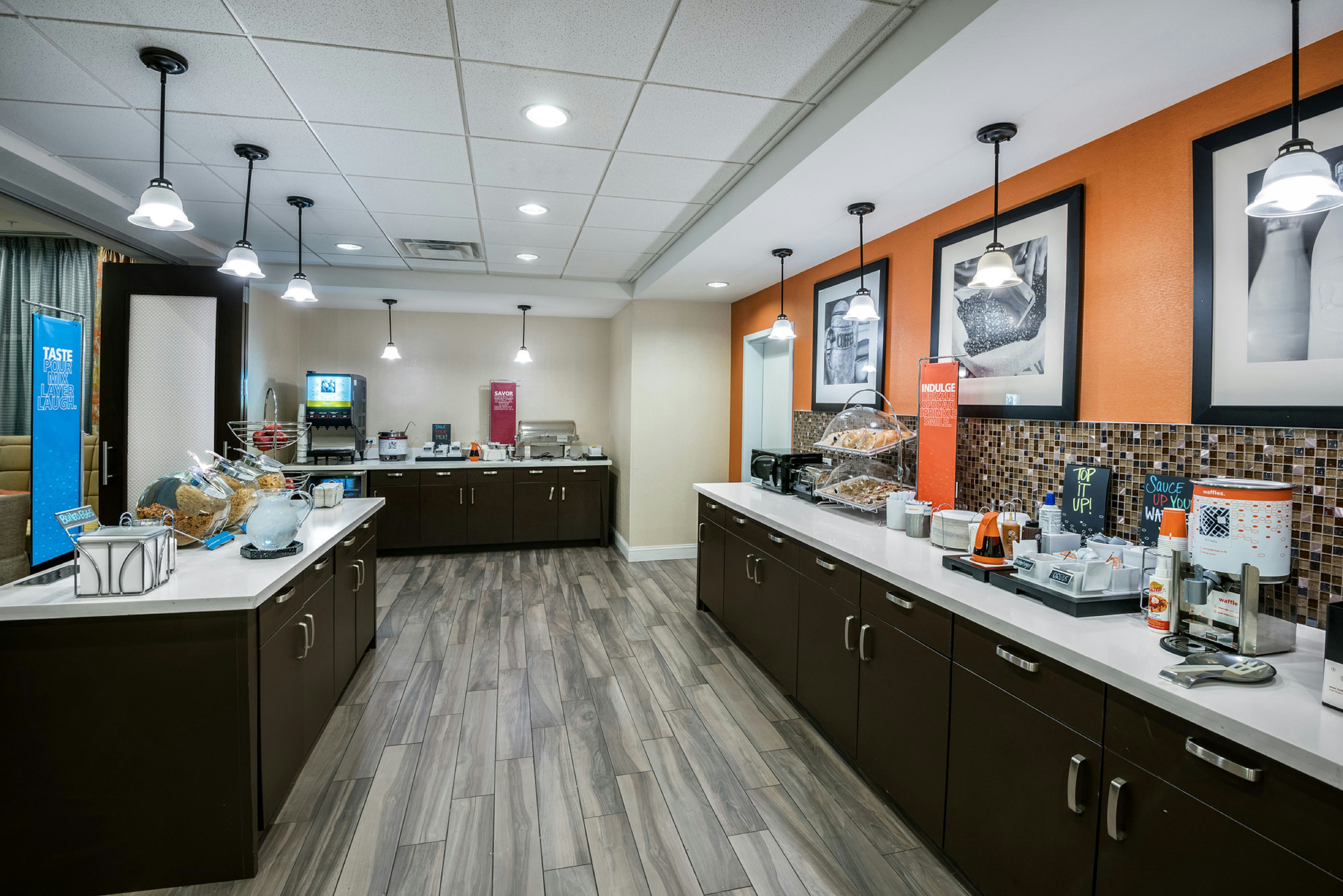 Hampton Inn Suites San Antonio Brooks City Base Tx 5/37