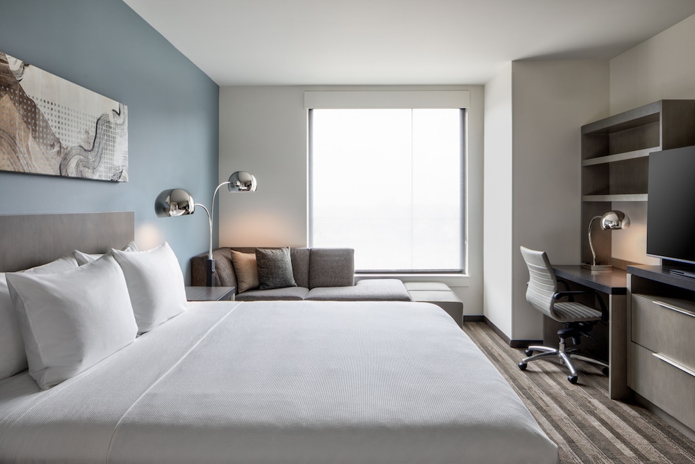 Hyatt House Denver Aurora 8/47