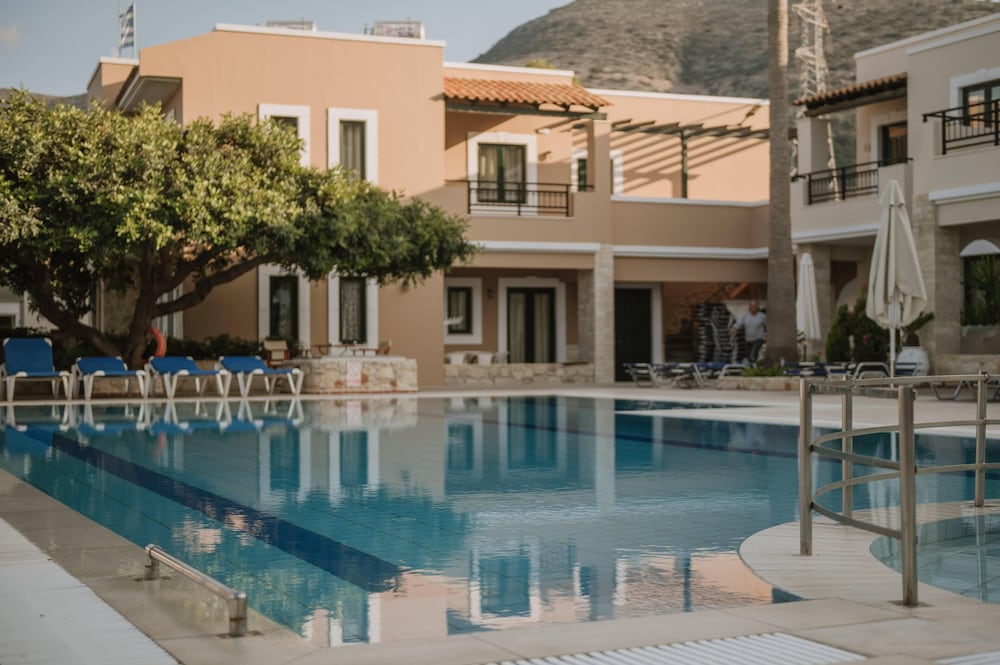 Dionysos Apartments And Studios 55/61
