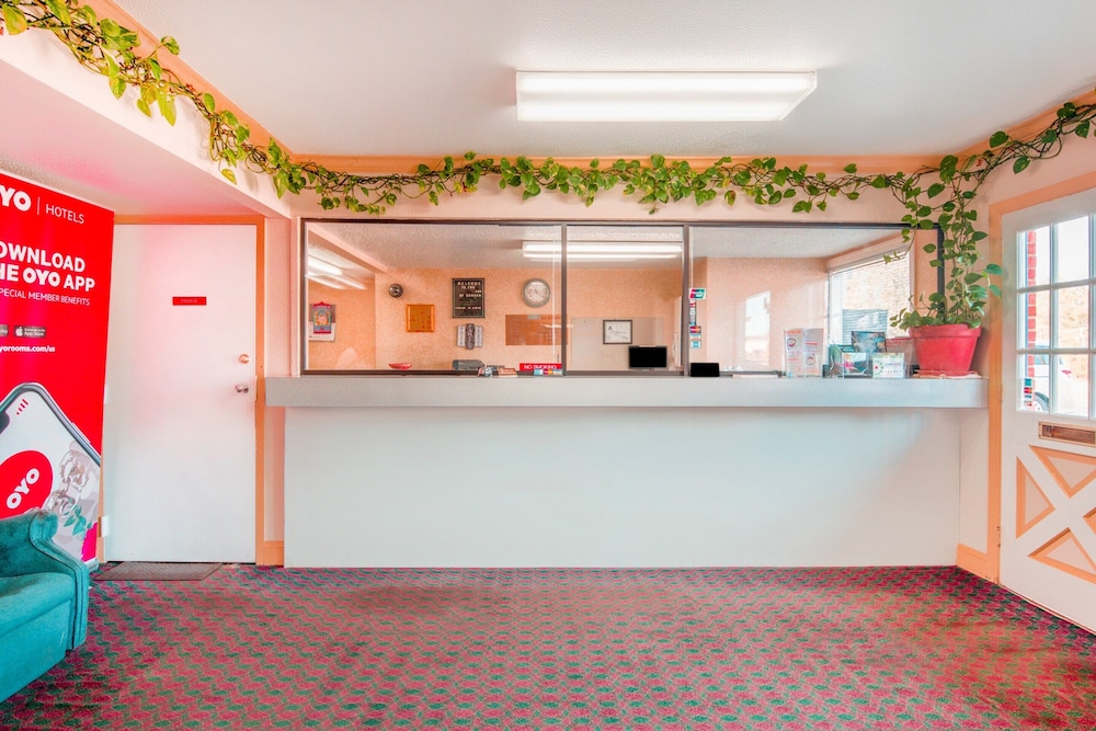 OYO Hotel Durham West Hills 8/36