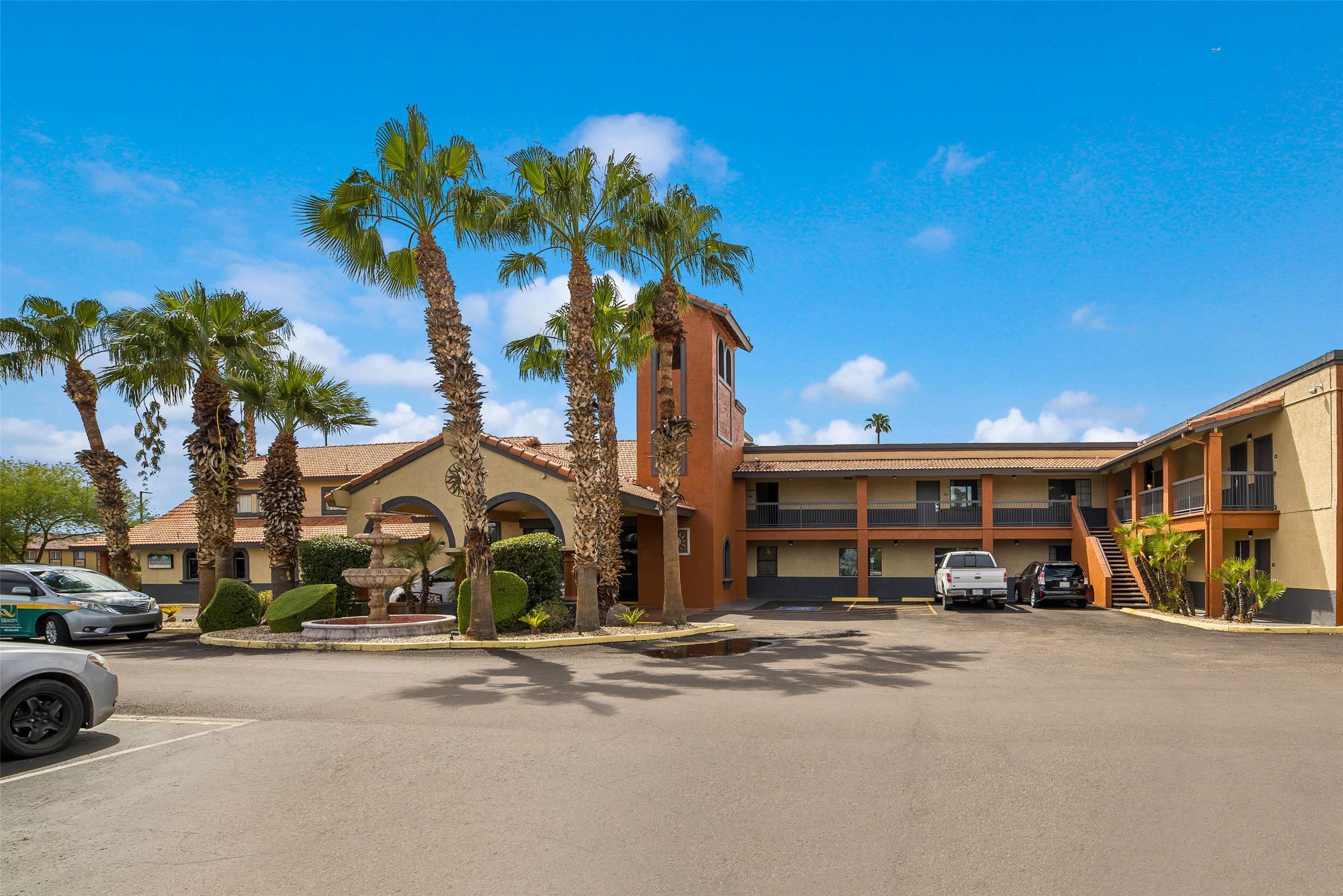 Quality Inn & Suites Goodyear - Phoenix West 38/42